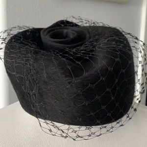 Vintage Wool Hat Pillbox style with Birdcage Veil